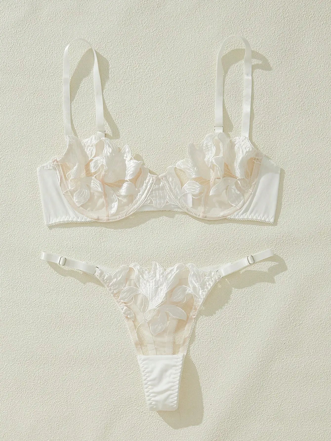 Push Bra+Thong Panties Set