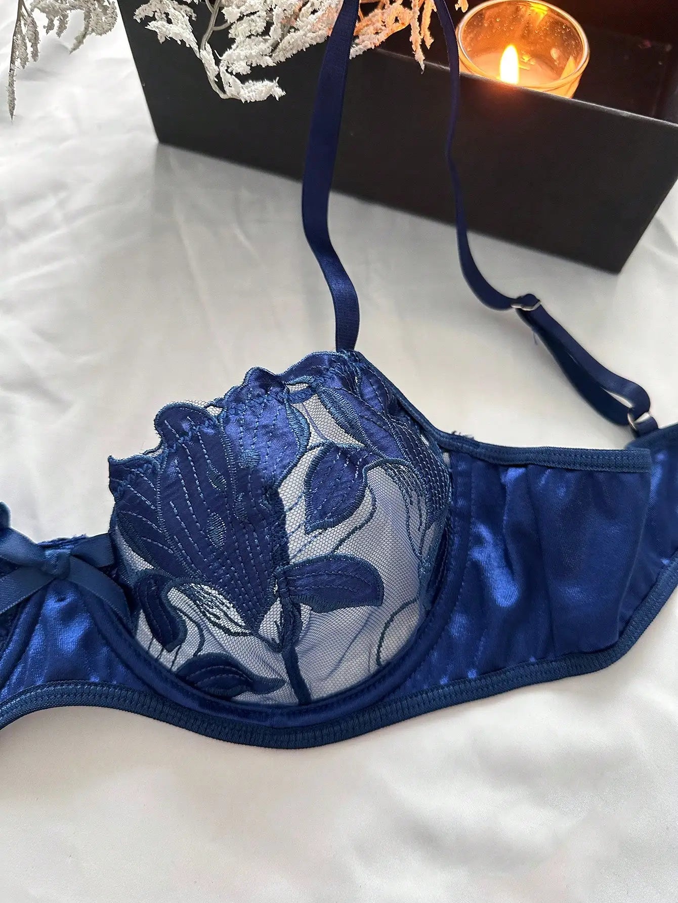 Thin Floral Embroidery Lingerie Set