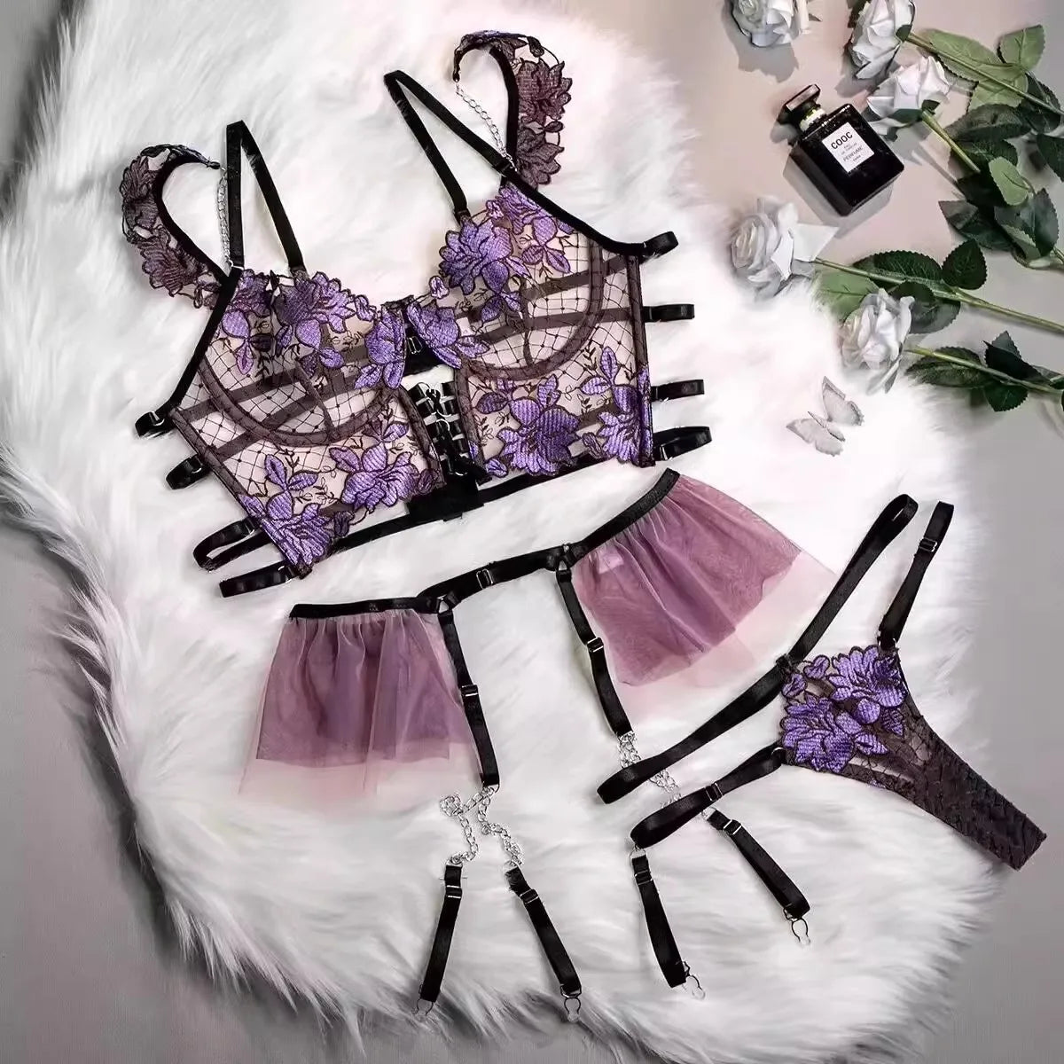 Hollow Flower Patterns Lingerie Set